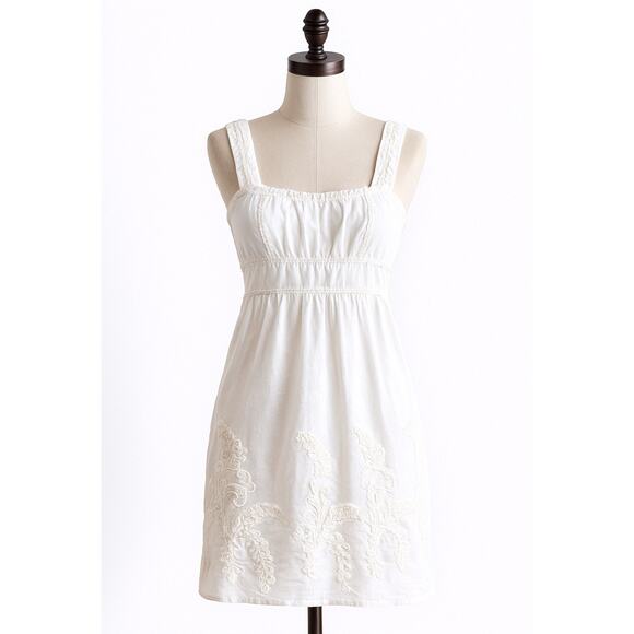 M.S.S.P White Embroidered Boho Sundress XS Cotton Smocked Back Summer Resort - Picture 2 of 6